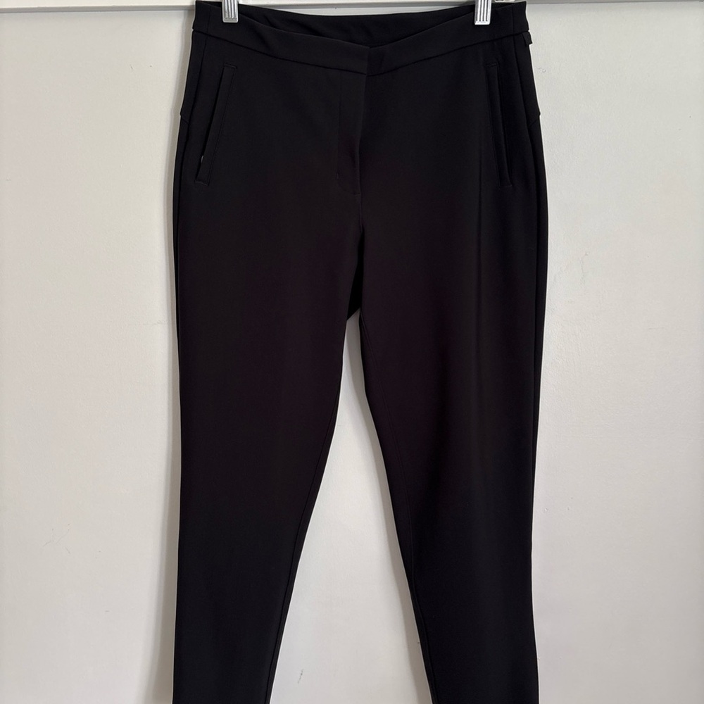Lulu Lemon Black On The Move Casual travel pants X8